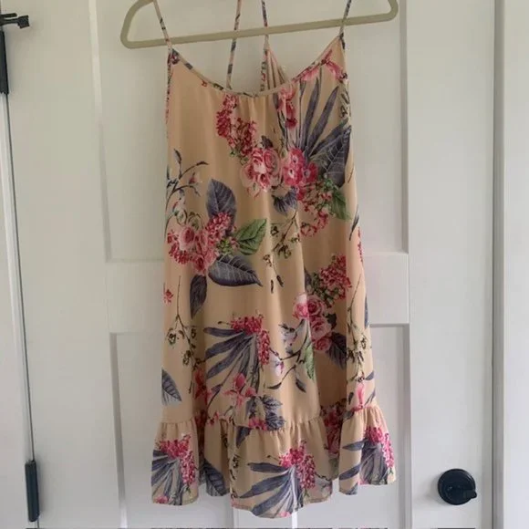 Peach Love California Pink Floral Strap Dress - Small - Picture 1 of 4